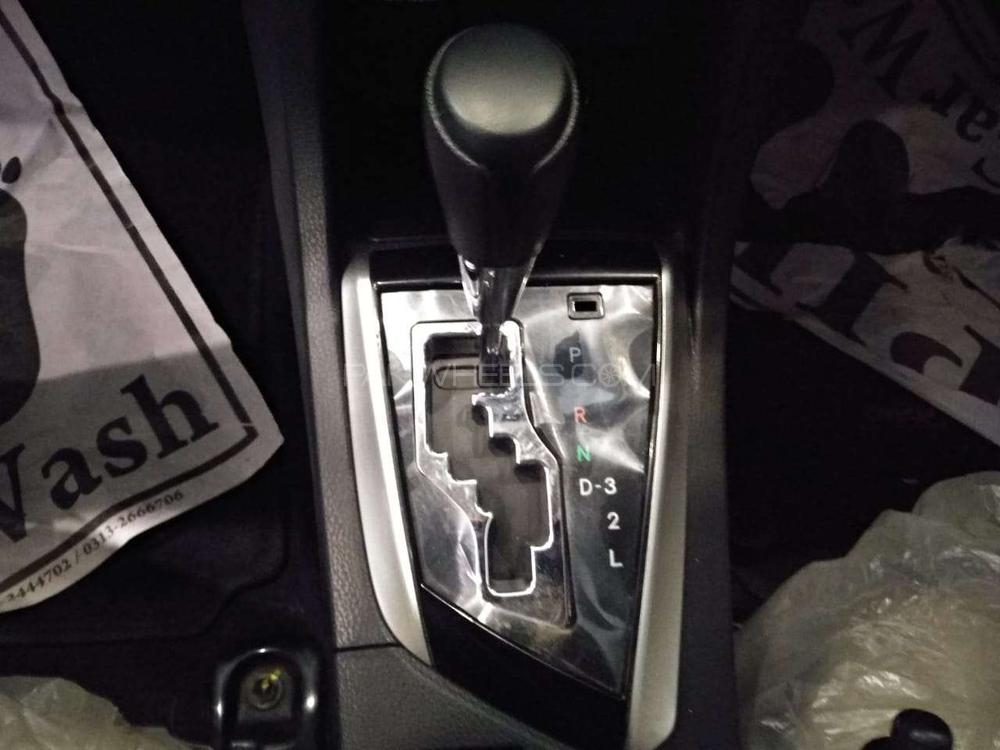 Toyota Corolla 2017 for Sale in Karachi Toyota Corolla 2017 for Sale in Karachi Image-7