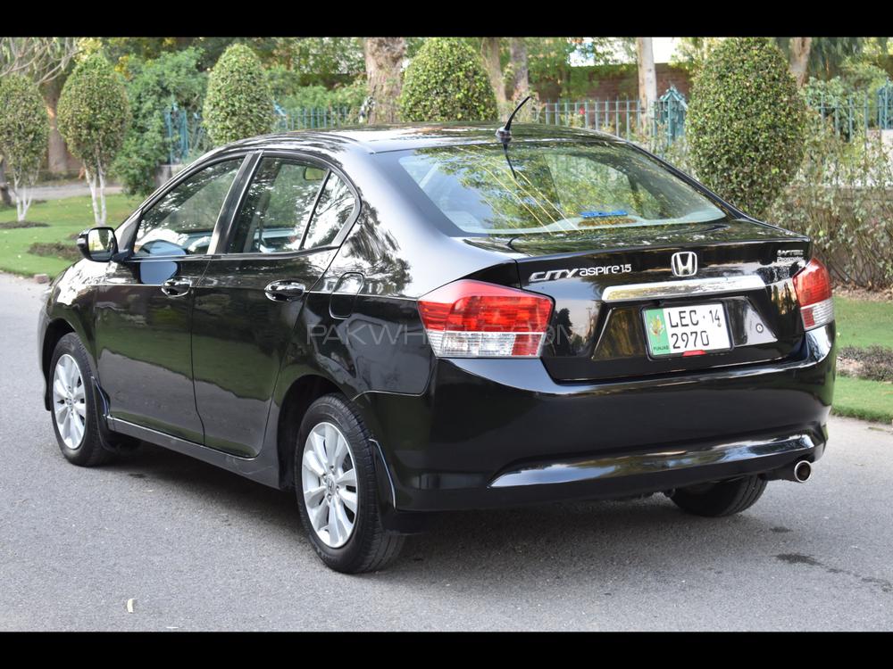 Honda City 2014 for Sale in Lahore Honda City 2014 for Sale in Lahore Image-6