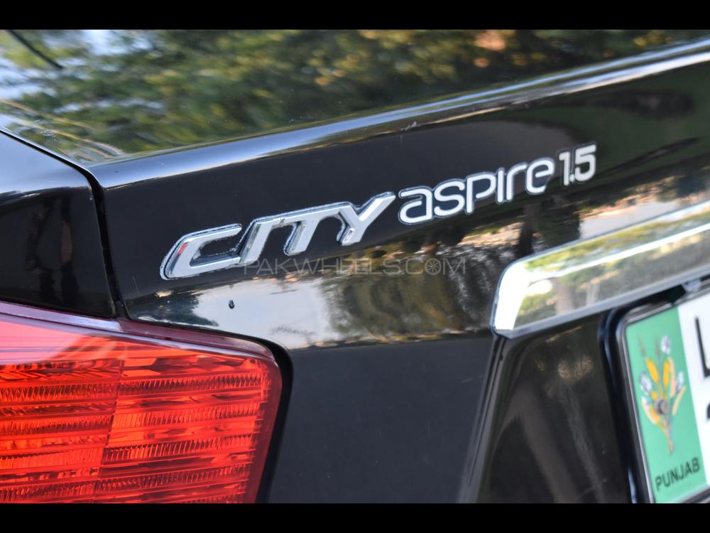 Honda City 2014 for Sale in Lahore Honda City 2014 for Sale in Lahore Image-9