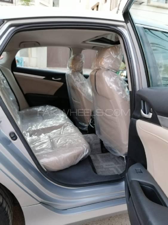 Honda Civic 2017 for Sale in Karachi Honda Civic 2017 for Sale in Karachi Image-12