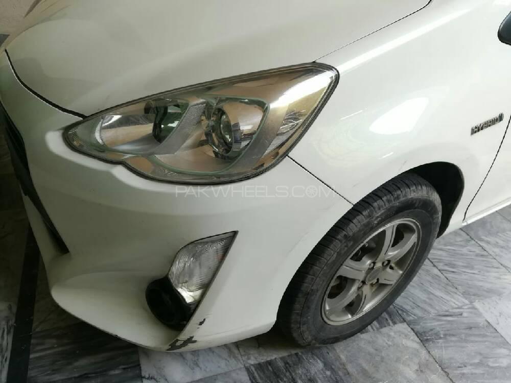 Toyota Aqua 2015 for Sale in Lahore Toyota Aqua 2015 for Sale in Lahore Image-5
