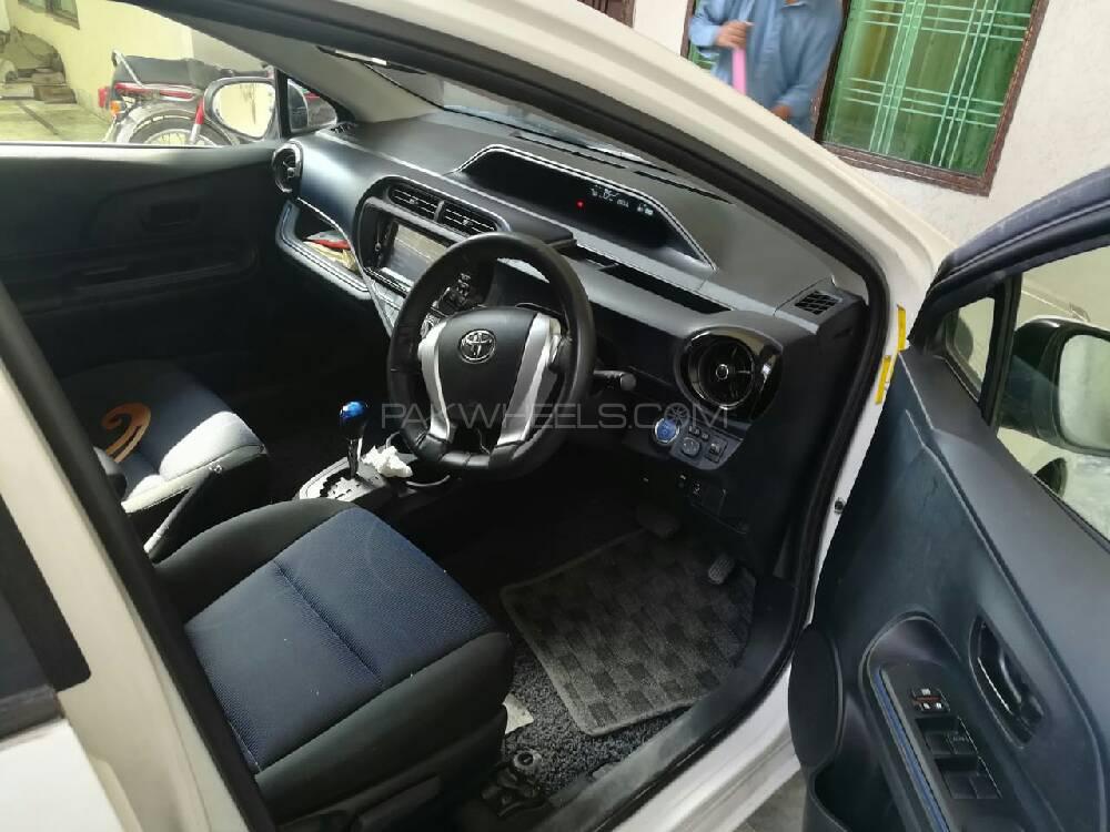 Toyota Aqua 2015 for Sale in Lahore Toyota Aqua 2015 for Sale in Lahore Image-10
