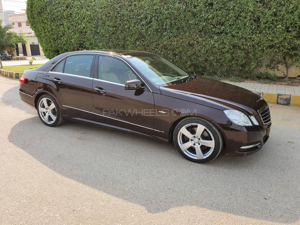 Mercedes Benz E Class 2012 for Sale in Karachi Mercedes Benz E Class 2012 for Sale in Karachi Image-3