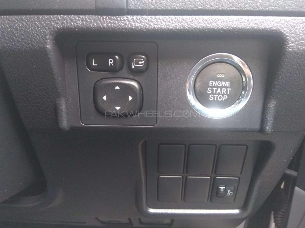 Toyota Prado 2012 for Sale in Karachi Toyota Prado 2012 for Sale in Karachi Image-9