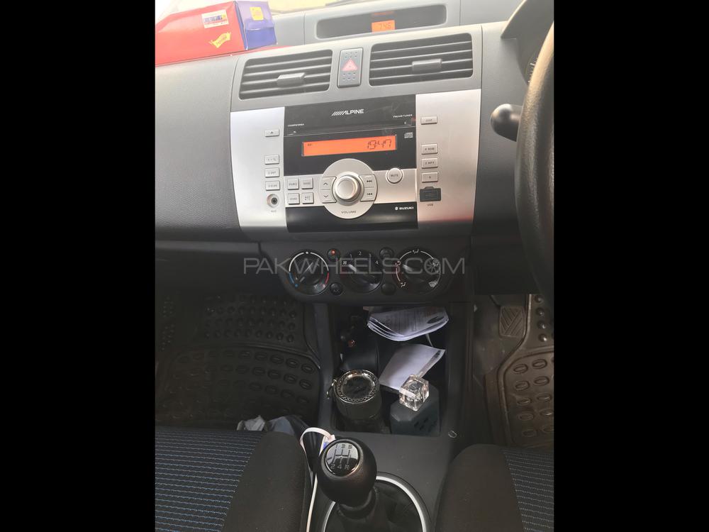 Suzuki Swift 2017 for Sale in Lahore Suzuki Swift 2017 for Sale in Lahore Image-13