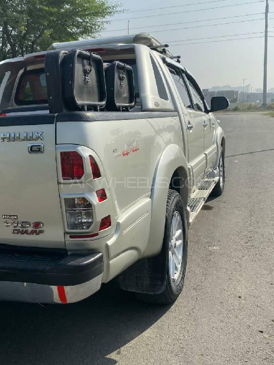 Toyota Hilux 2012 for Sale in Multan Toyota Hilux 2012 for Sale in Multan Image-12