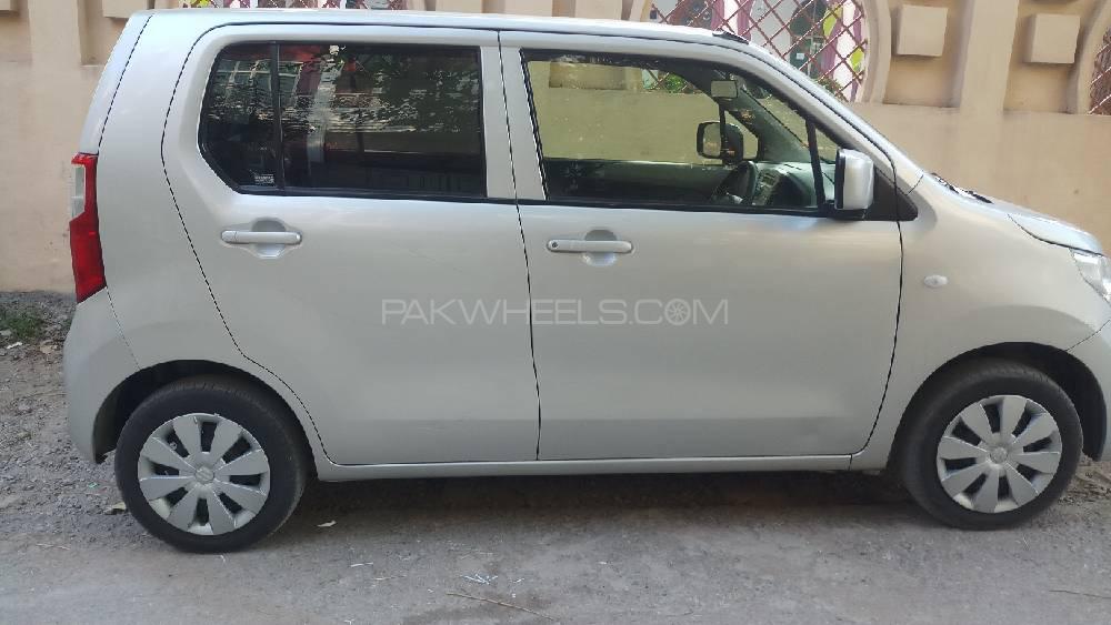 Suzuki Wagon R 2015 for Sale in Islamabad Suzuki Wagon R 2015 for Sale in Islamabad Image-2