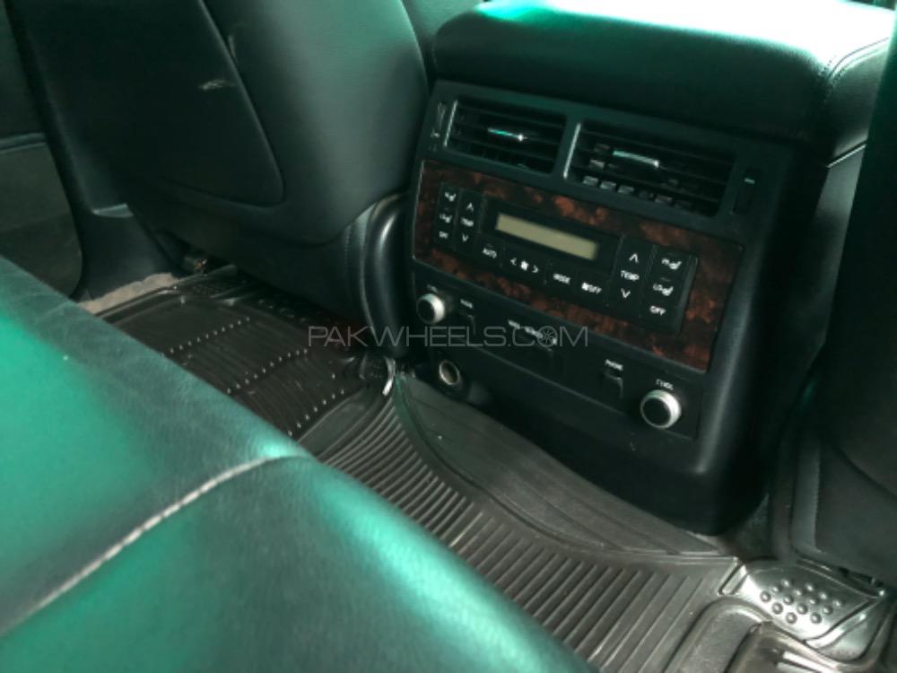 Toyota Land Cruiser 2012 for Sale in Lahore Toyota Land Cruiser 2012 for Sale in Lahore Image-13