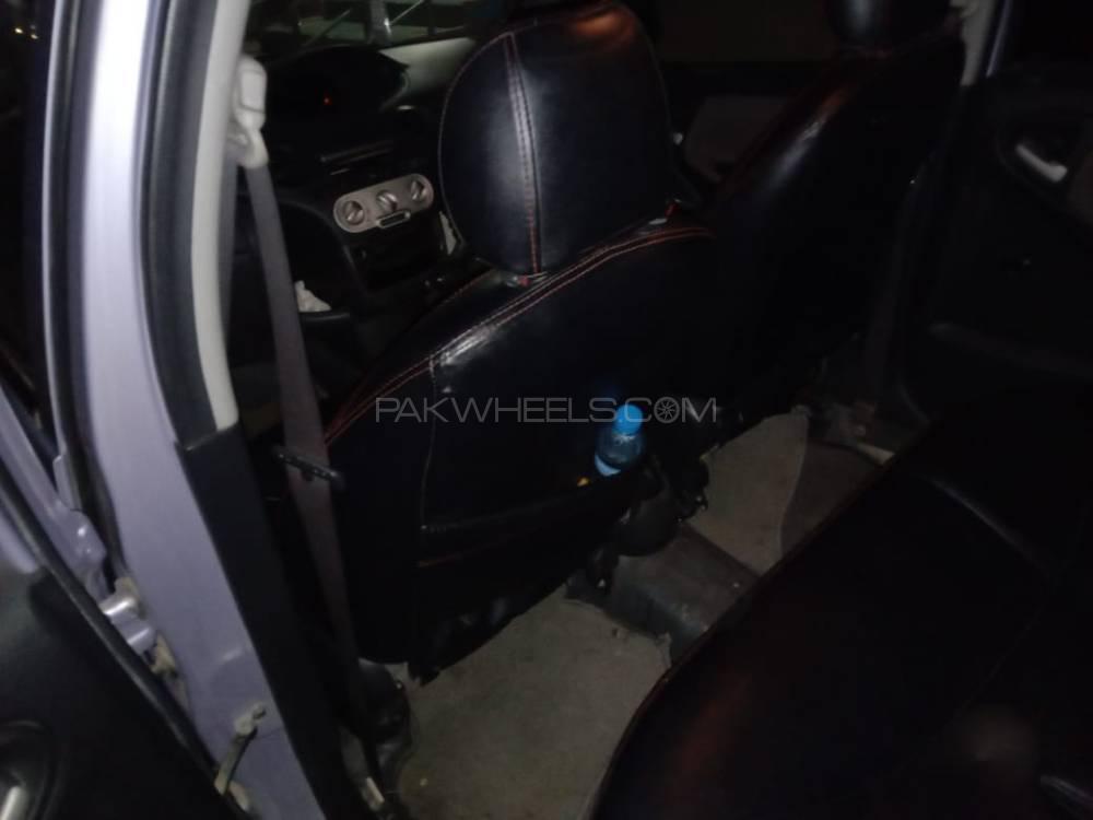 ٹویوٹا ویٹز 2004 for Sale in کراچی ٹویوٹا ویٹز 2004 for Sale in کراچی Image-9