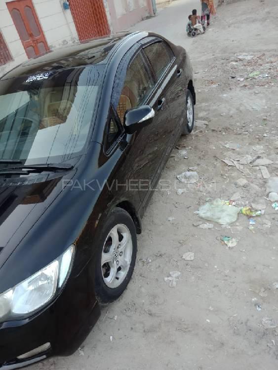 Honda Civic 2010 for Sale in Bahawalnagar Honda Civic 2010 for Sale in Bahawalnagar Image-12