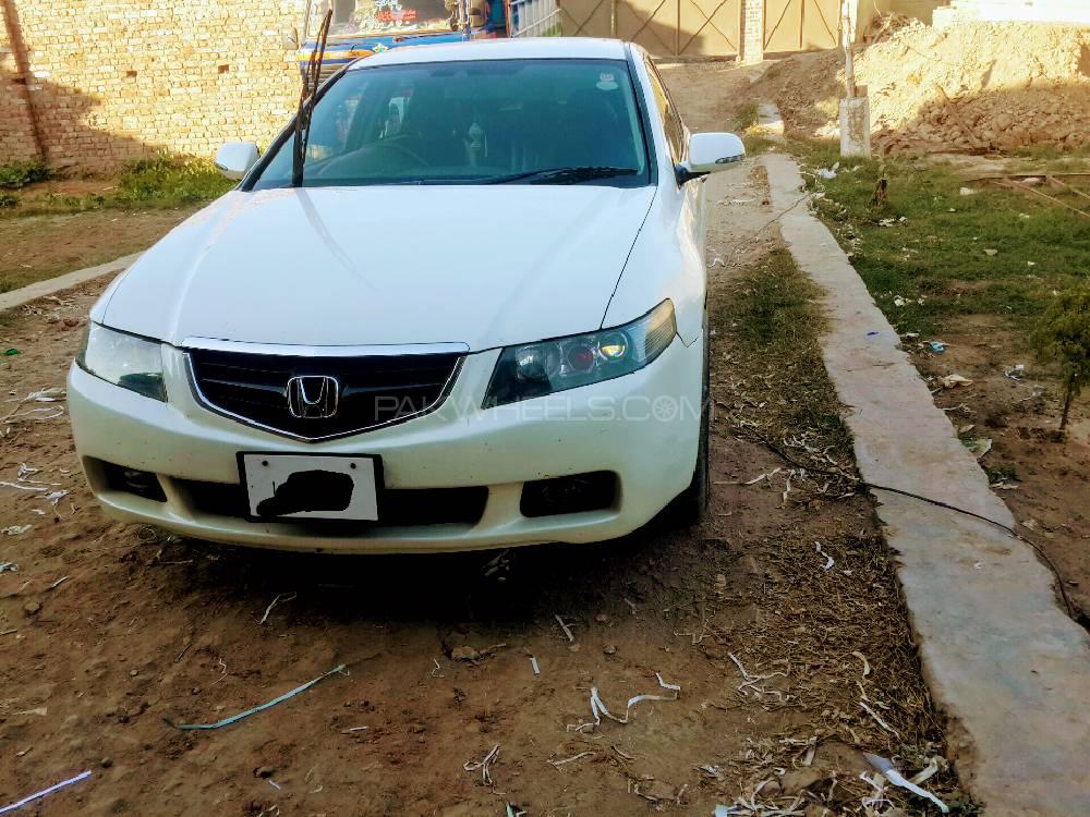 ہونڈا اکارڈ 2003 for Sale in لاہور ہونڈا اکارڈ 2003 for Sale in لاہور Image-2