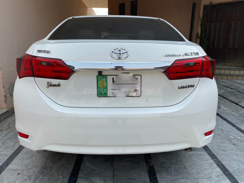 Toyota Corolla 2014 for Sale in Lahore Toyota Corolla 2014 for Sale in Lahore Image-3