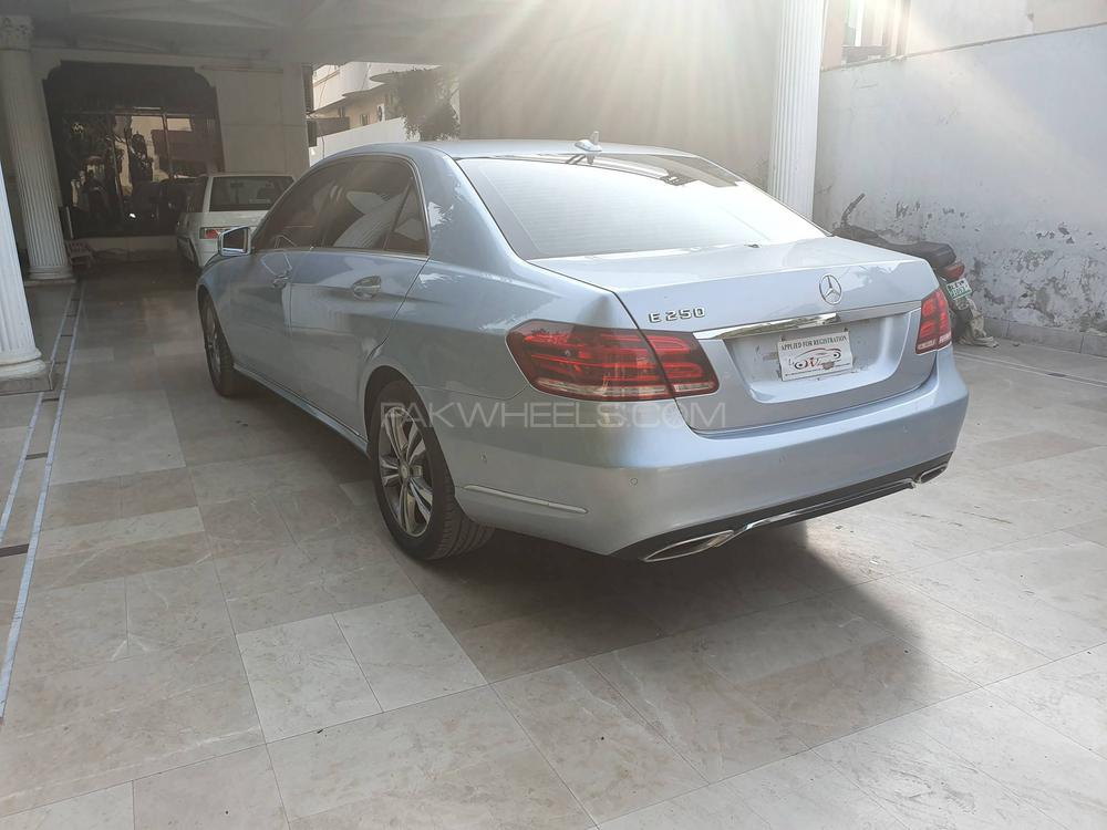 Mercedes Benz E Class 2014 for Sale in Lahore Mercedes Benz E Class 2014 for Sale in Lahore Image-6