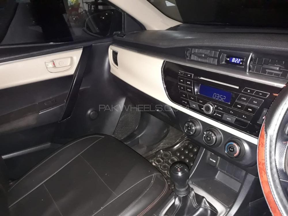 Toyota Corolla 2015 for Sale in Rawalpindi Toyota Corolla 2015 for Sale in Rawalpindi Image-11