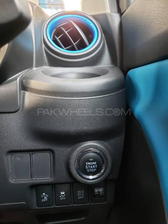 ڈائیہاتسو کاسٹ 2015 for Sale in سیالکوٹ ڈائیہاتسو کاسٹ 2015 for Sale in سیالکوٹ Image-8