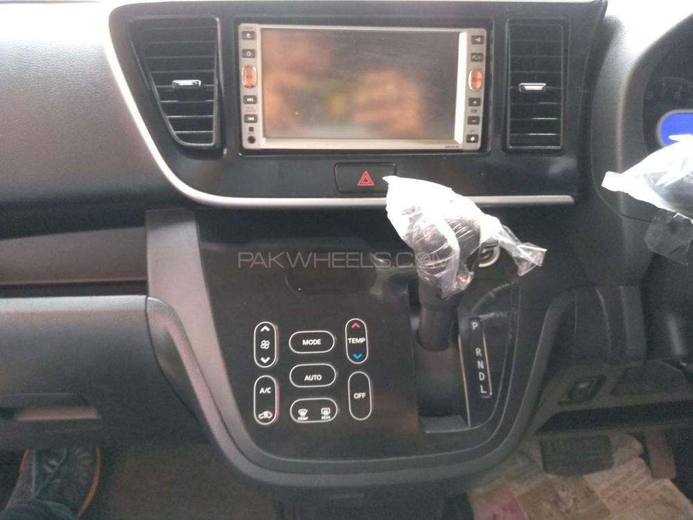 Nissan Roox 2015 for Sale in Karachi Nissan Roox 2015 for Sale in Karachi Image-6