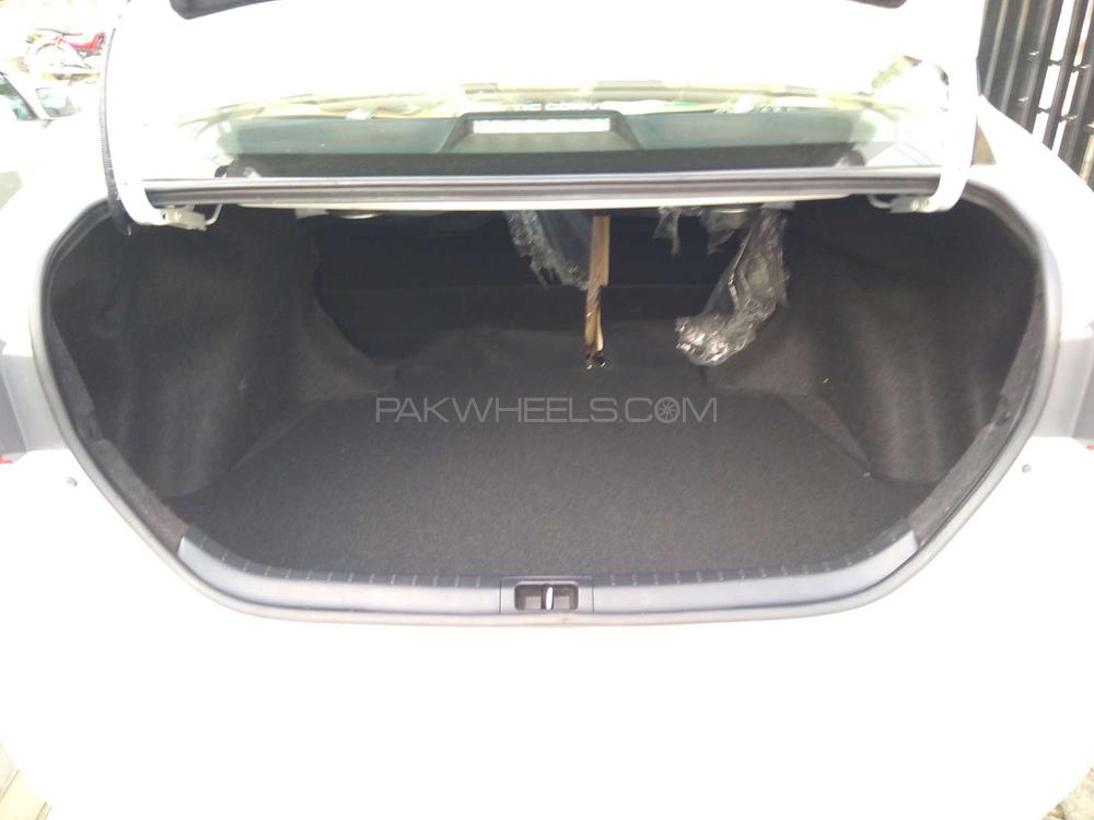 Toyota Corolla 2018 for Sale in Lahore Toyota Corolla 2018 for Sale in Lahore Image-14