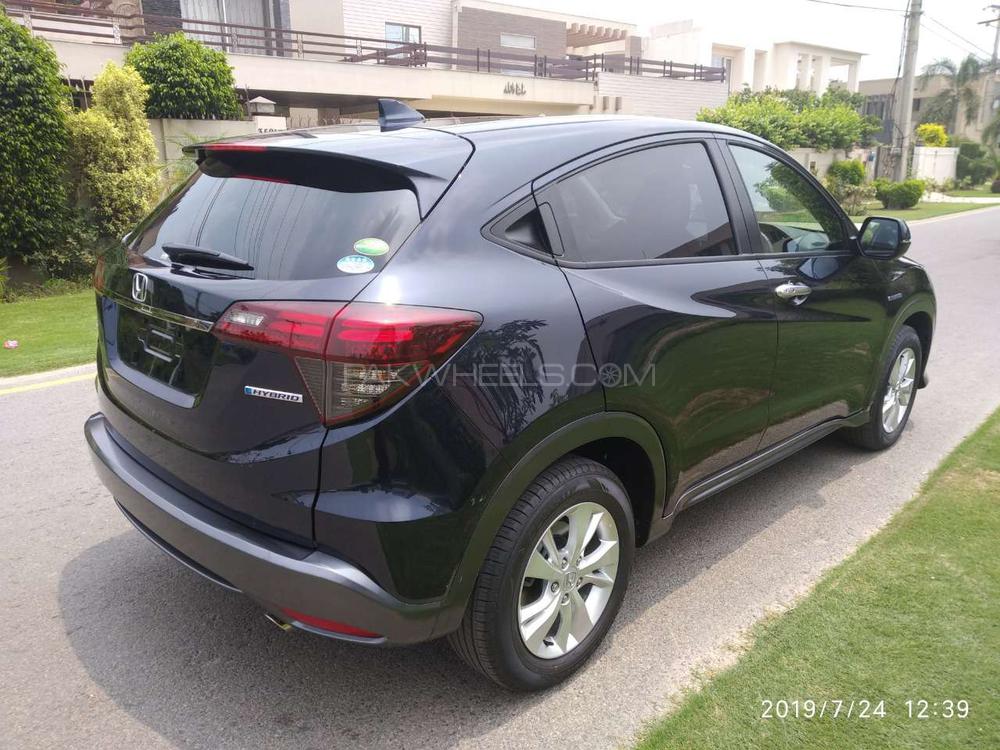 Honda Vezel 2018 for Sale in Islamabad Honda Vezel 2018 for Sale in Islamabad Image-17