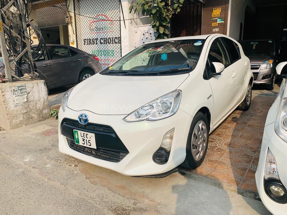 Toyota Aqua 2015 for Sale in Lahore Toyota Aqua 2015 for Sale in Lahore Image-4