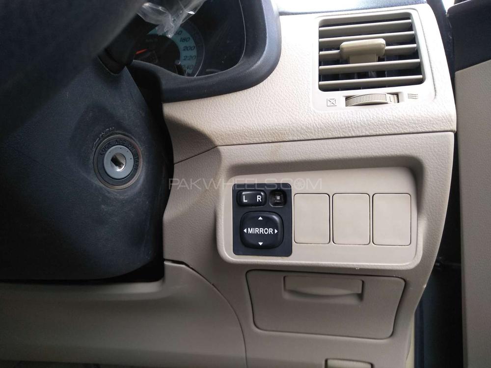 Toyota Corolla 2013 for Sale in Karachi Toyota Corolla 2013 for Sale in Karachi Image-8