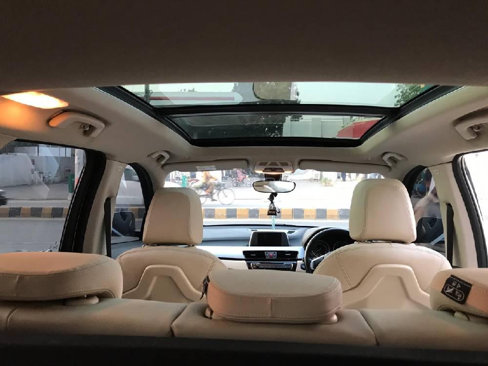 BMW X1 2017 for Sale in Multan BMW X1 2017 for Sale in Multan Image-4