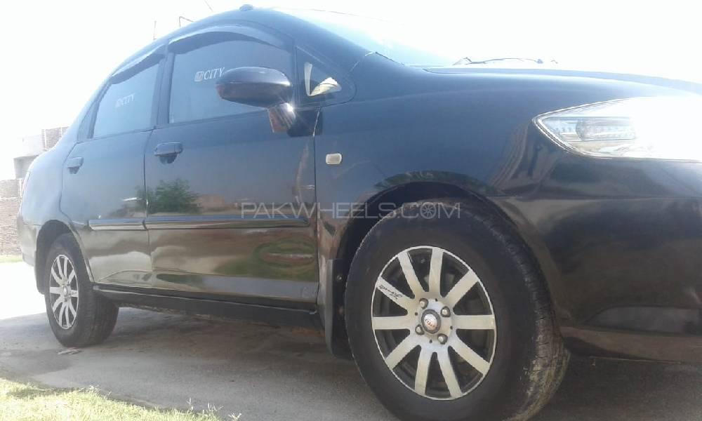 ہونڈا سٹی 2007 for Sale in فیصل آباد ہونڈا سٹی 2007 for Sale in فیصل آباد Image-5