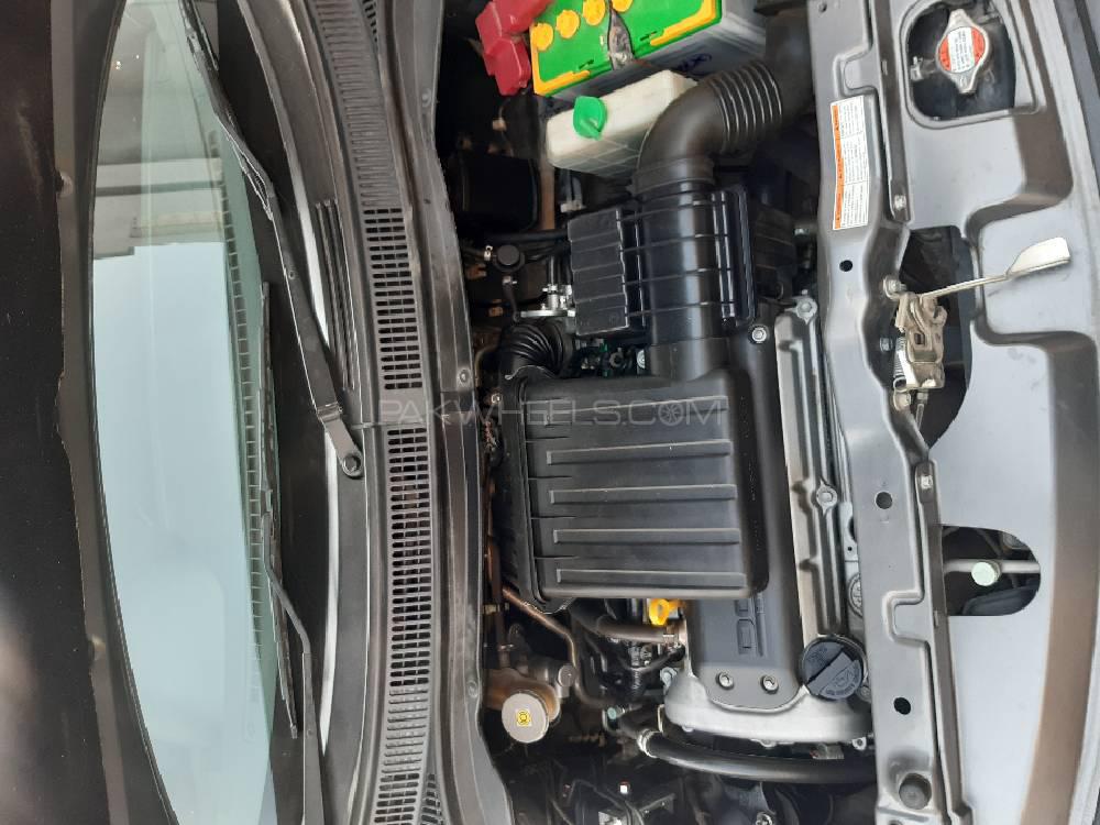 Suzuki Swift 2012 for Sale in Attock Suzuki Swift 2012 for Sale in Attock Image-3