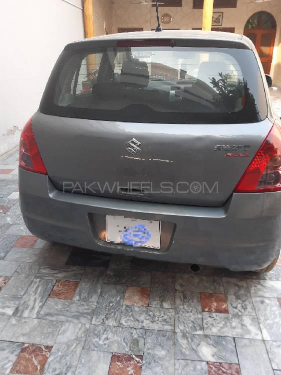 Suzuki Swift 2012 for Sale in Attock Suzuki Swift 2012 for Sale in Attock Image-2