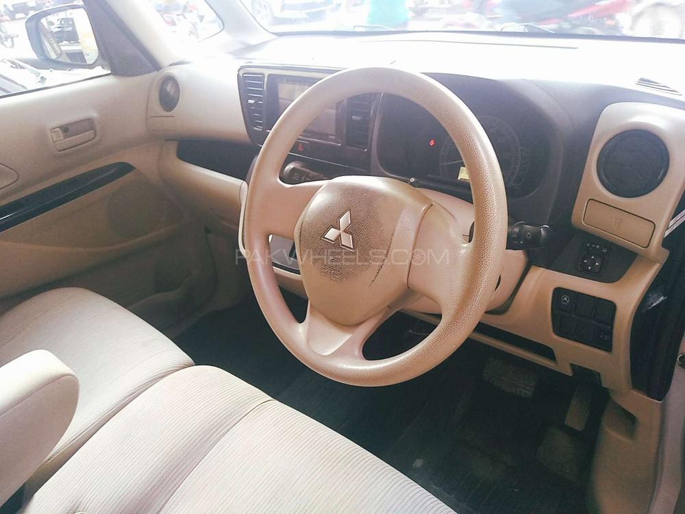 Mitsubishi EK Space Custom 2014 for Sale in Rawalpindi Mitsubishi EK Space Custom 2014 for Sale in Rawalpindi Image-4