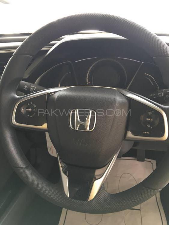 Honda Civic 2019 for Sale in Karachi Honda Civic 2019 for Sale in Karachi Image-9