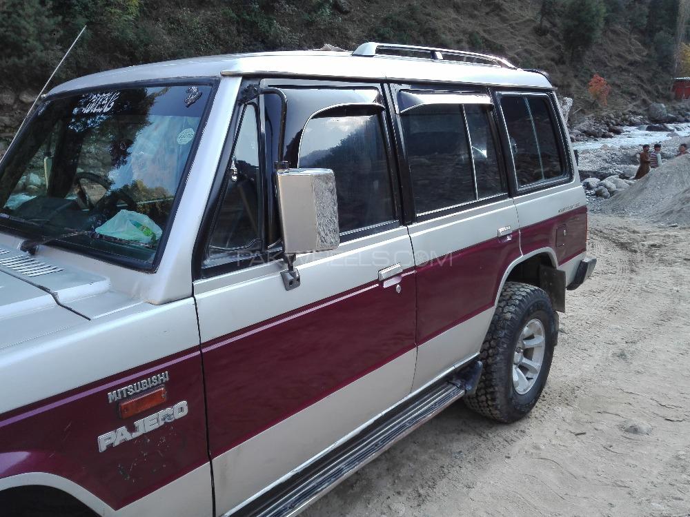 Mitsubishi Pajero 1990 for Sale in Muzaffarabad Mitsubishi Pajero 1990 for Sale in Muzaffarabad Image-8