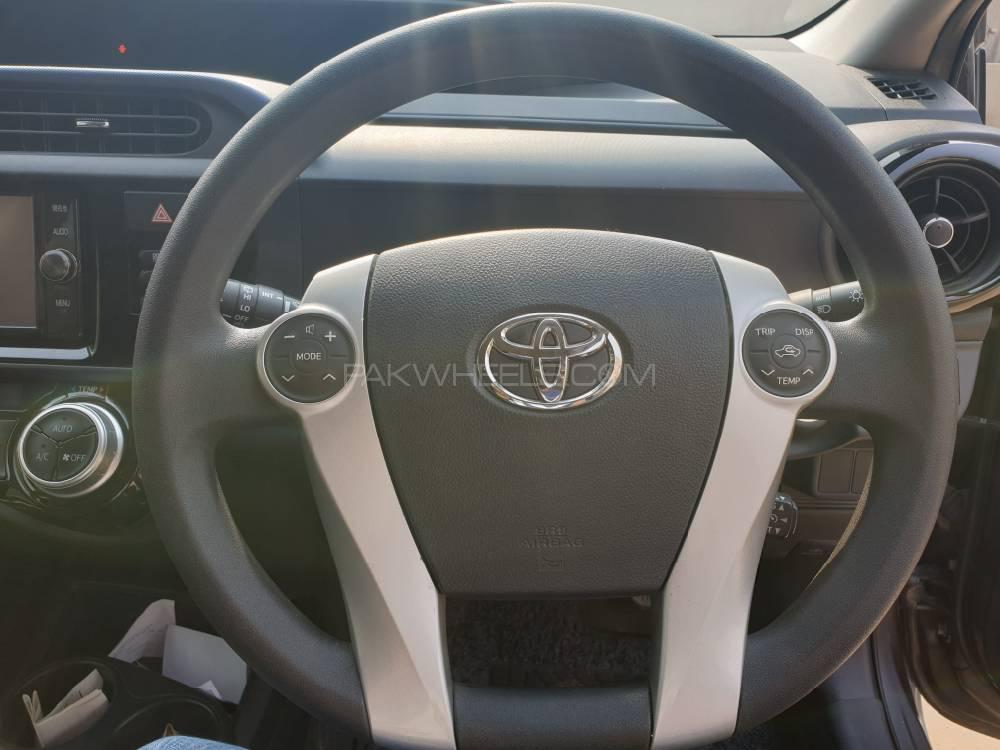 Toyota Aqua 2016 for Sale in Okara Toyota Aqua 2016 for Sale in Okara Image-9