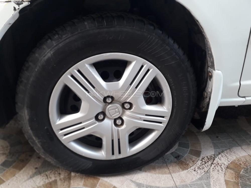 Honda Civic 2004 for Sale in Lahore Honda Civic 2004 for Sale in Lahore Image-5