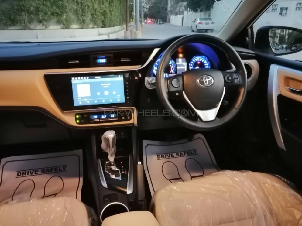 Toyota Corolla 2018 for Sale in Karachi Toyota Corolla 2018 for Sale in Karachi Image-13