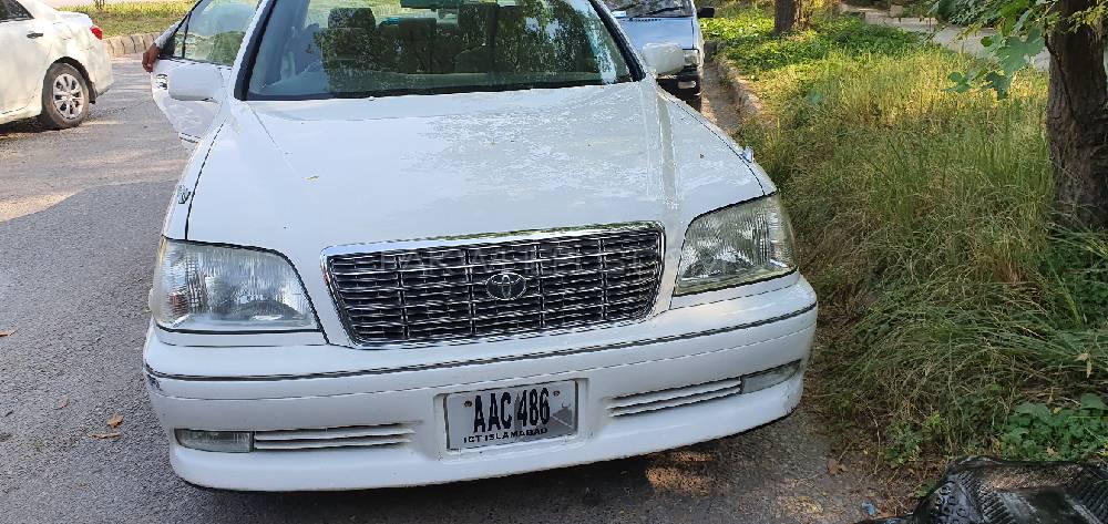 Toyota Crown 2000 for Sale in Islamabad Image-1