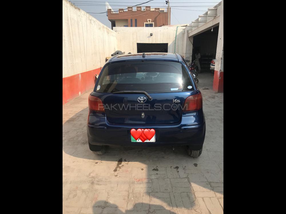 Toyota Vitz 2002 for Sale in Faisalabad Image-1