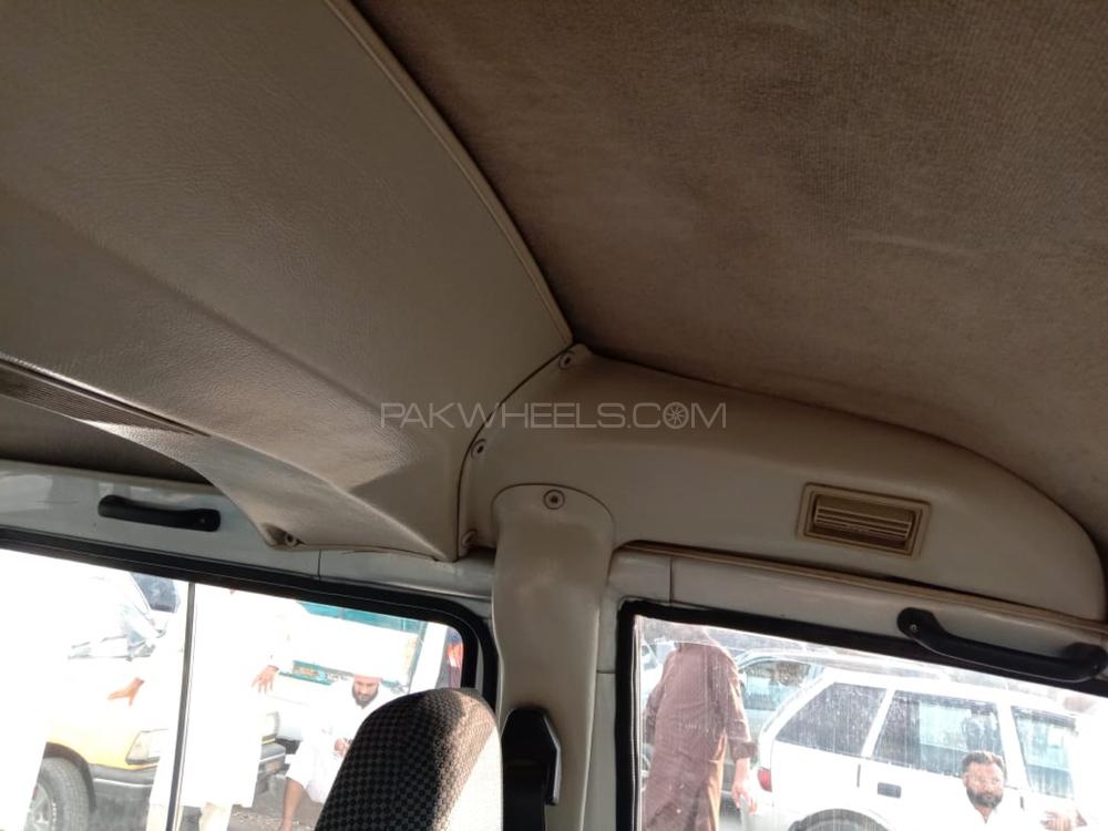 Suzuki Bolan 2011 for Sale in Peshawar Suzuki Bolan 2011 for Sale in Peshawar Image-3