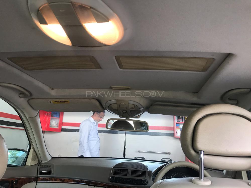 Mercedes Benz E Class 2003 for Sale in Sahiwal Mercedes Benz E Class 2003 for Sale in Sahiwal Image-14