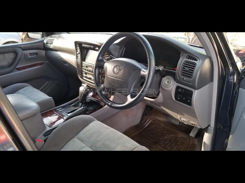 Toyota Land Cruiser 1999 for Sale in Nowshera Toyota Land Cruiser 1999 for Sale in Nowshera Image-3