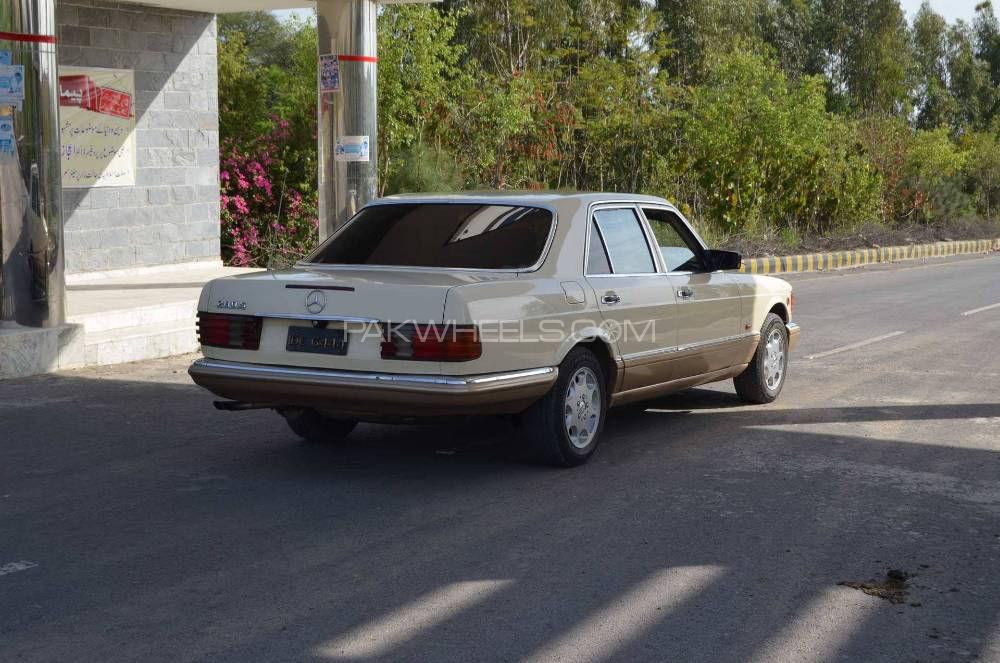 Mercedes Benz S Class - 1985  Mercedes Benz S Class - 1985  Image-3