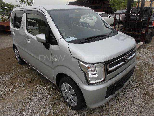 Suzuki Wagon R 2017 for Sale in Lahore Suzuki Wagon R 2017 for Sale in Lahore Image-2
