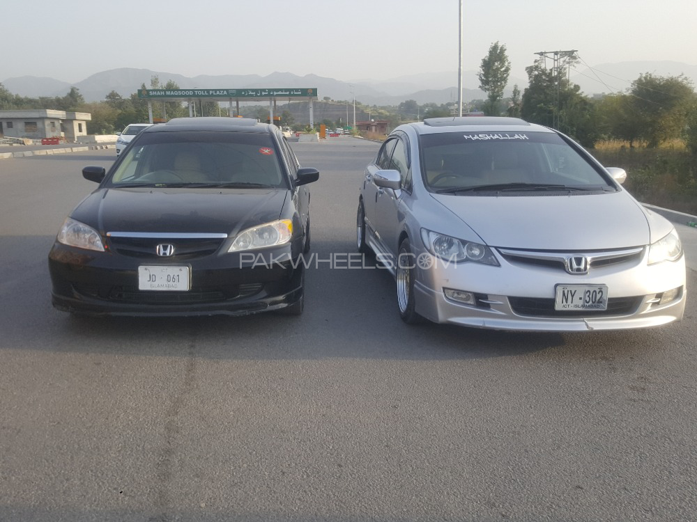 Honda Civic - 2011  Honda Civic - 2011  Image-5