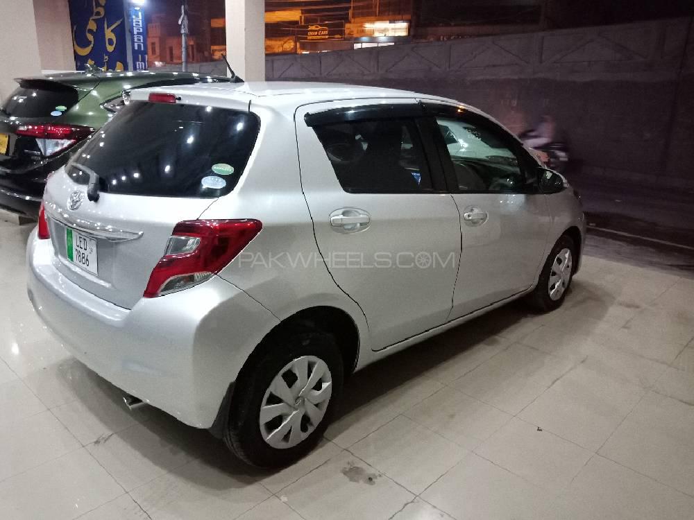 Toyota Vitz 2015 for Sale in Multan Toyota Vitz 2015 for Sale in Multan Image-5