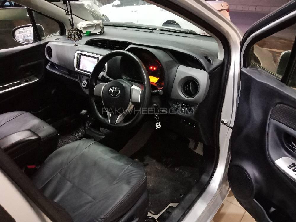Toyota Vitz 2015 for Sale in Multan Toyota Vitz 2015 for Sale in Multan Image-7