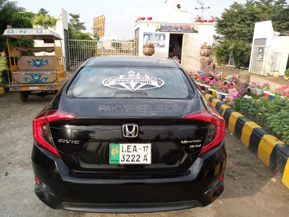 ہونڈا سوک 2017 for Sale in لاہور ہونڈا سوک 2017 for Sale in لاہور Image-2