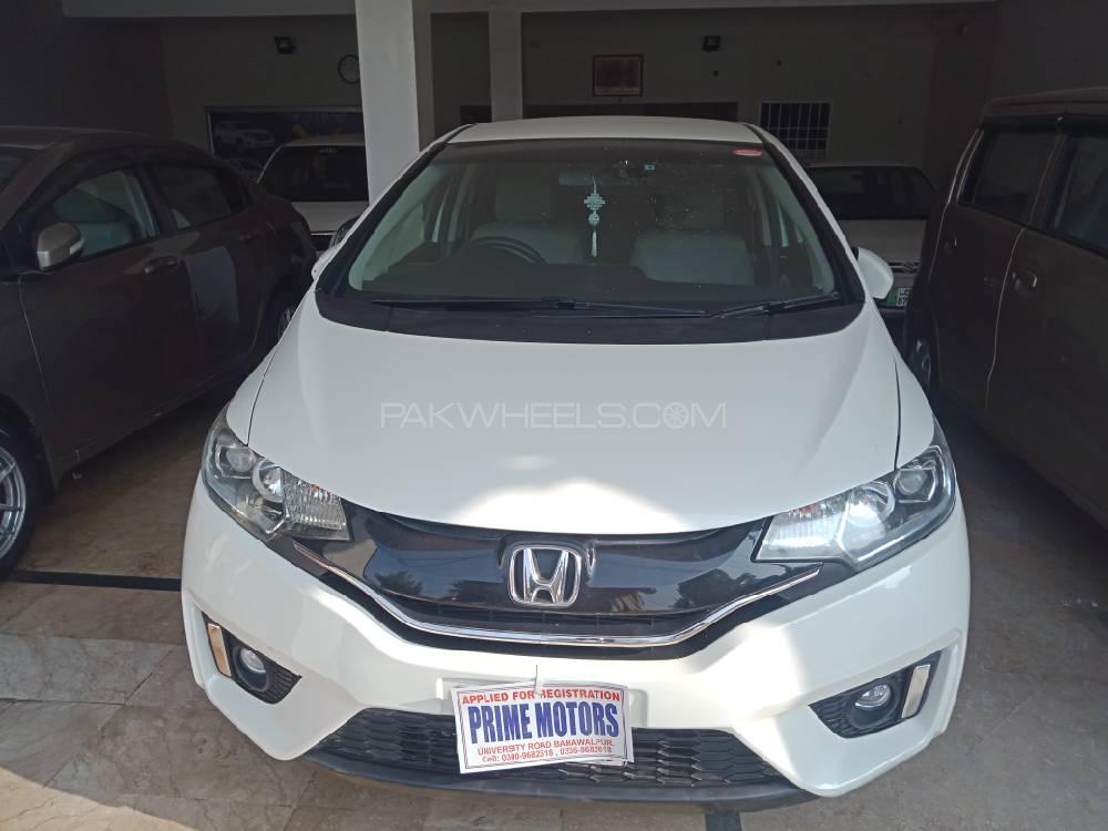 Honda Fit 2014 for Sale in Bahawalpur Image-1