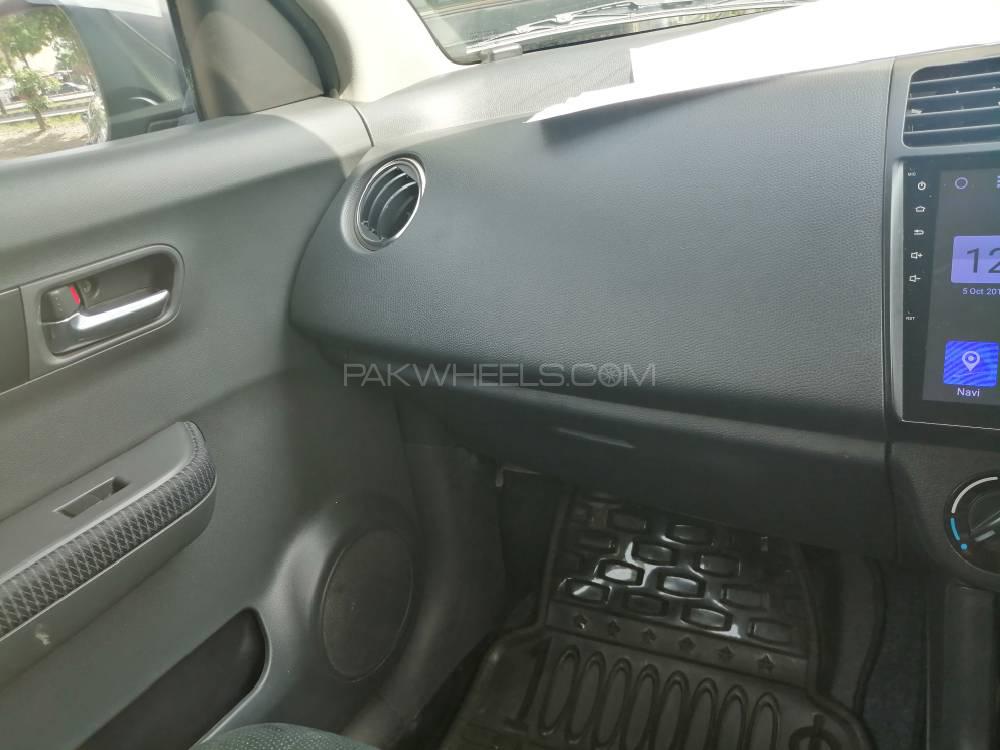 Suzuki Swift 2014 for Sale in Lahore Suzuki Swift 2014 for Sale in Lahore Image-6