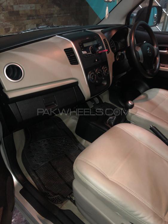 Suzuki Wagon R 2016 for Sale in Faisalabad Suzuki Wagon R 2016 for Sale in Faisalabad Image-3