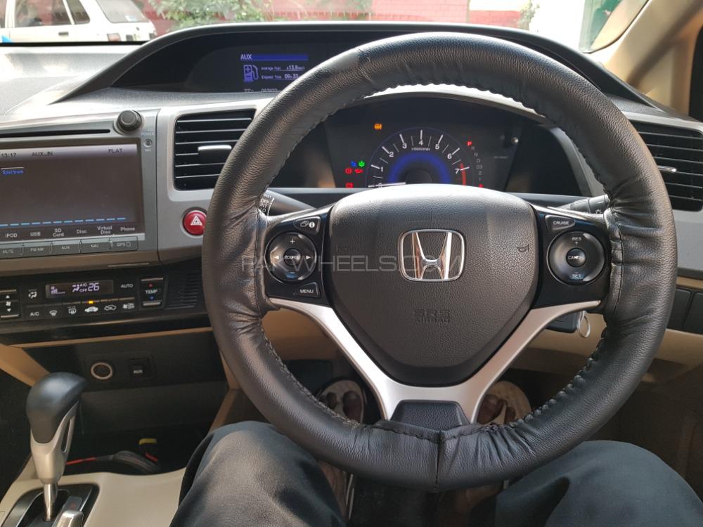 Honda Civic 2014 for Sale in Multan Honda Civic 2014 for Sale in Multan Image-9