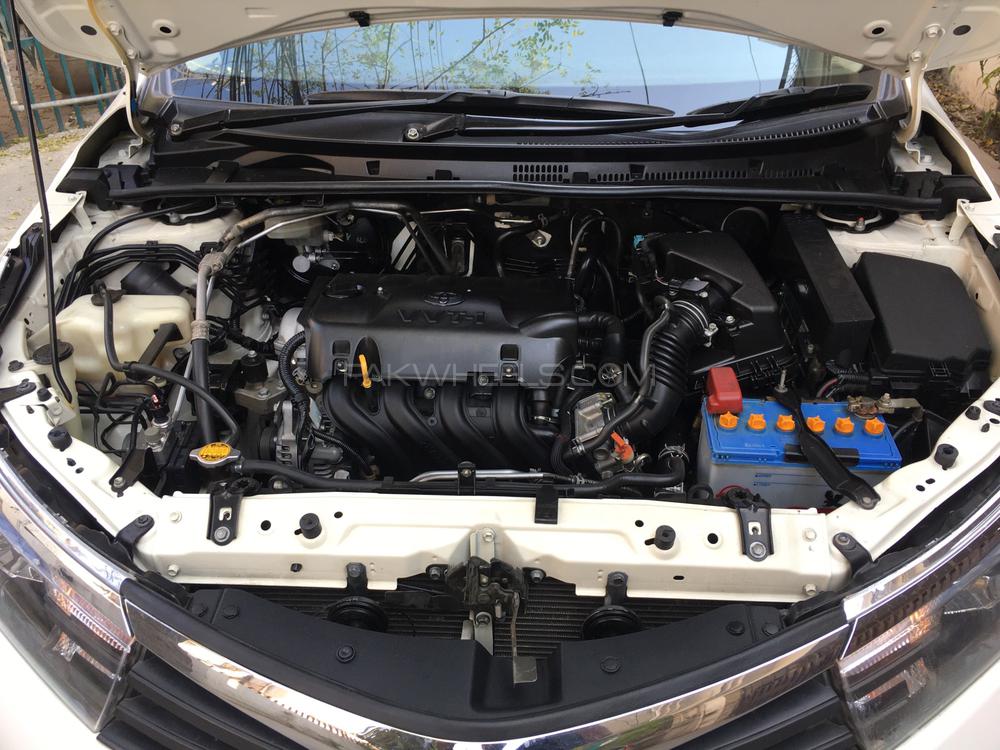 Toyota Corolla 2014 for Sale in Lahore Toyota Corolla 2014 for Sale in Lahore Image-10